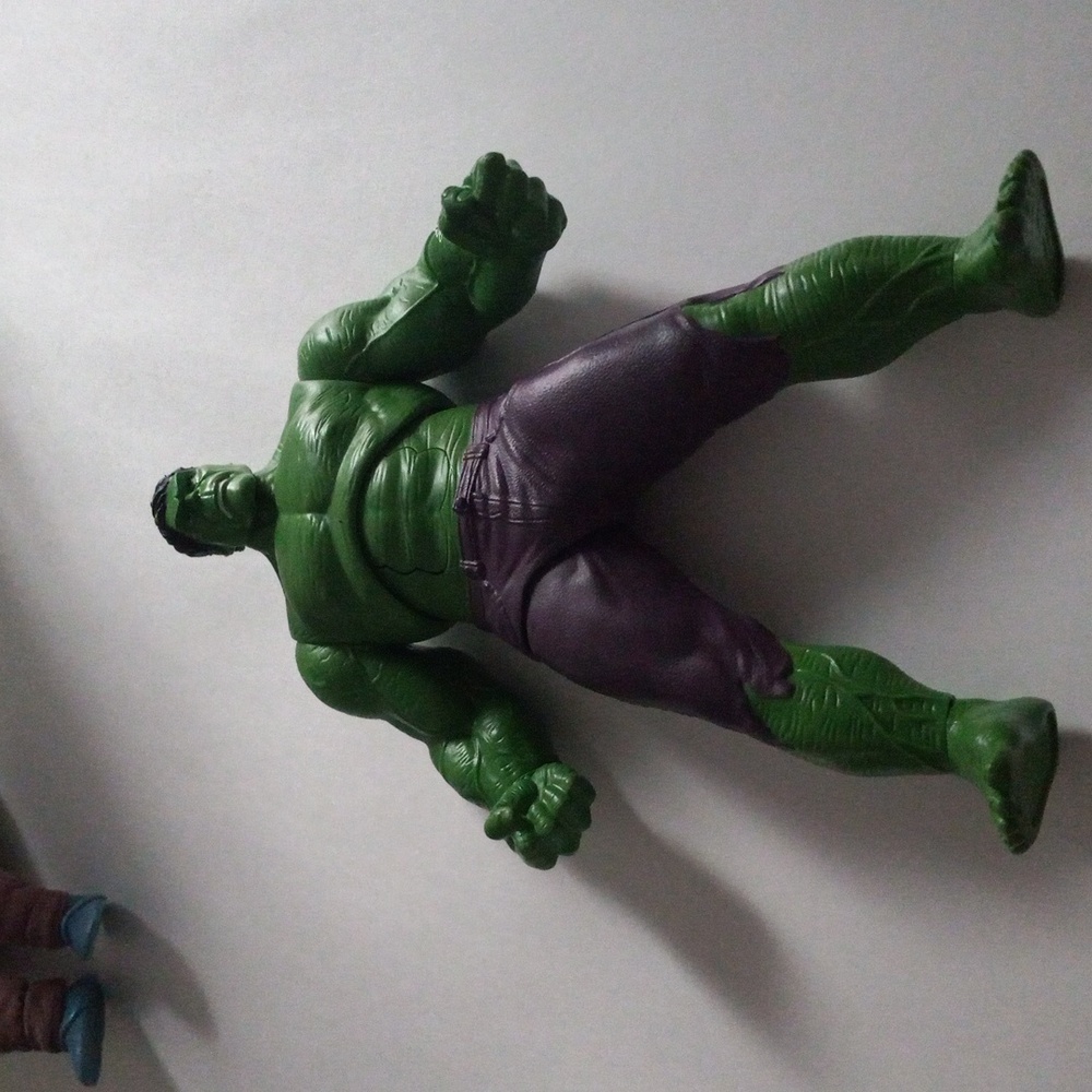 Toy hukl